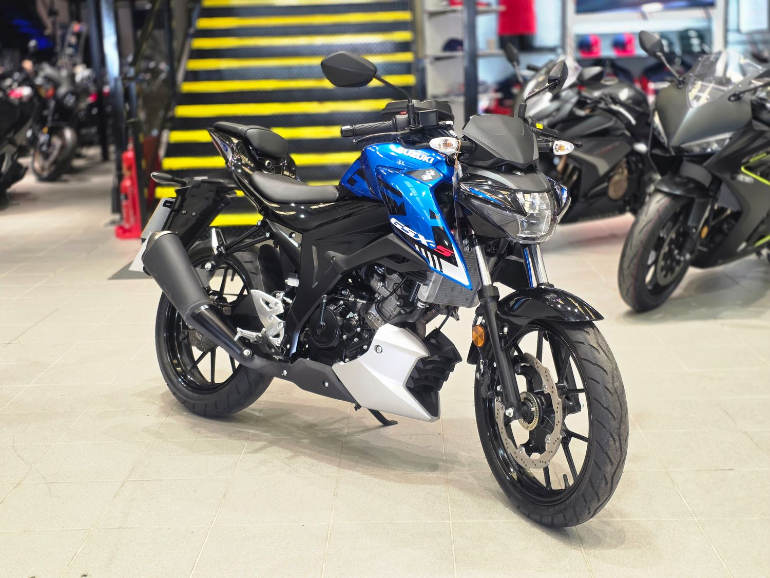 Suzuki GSX-S125