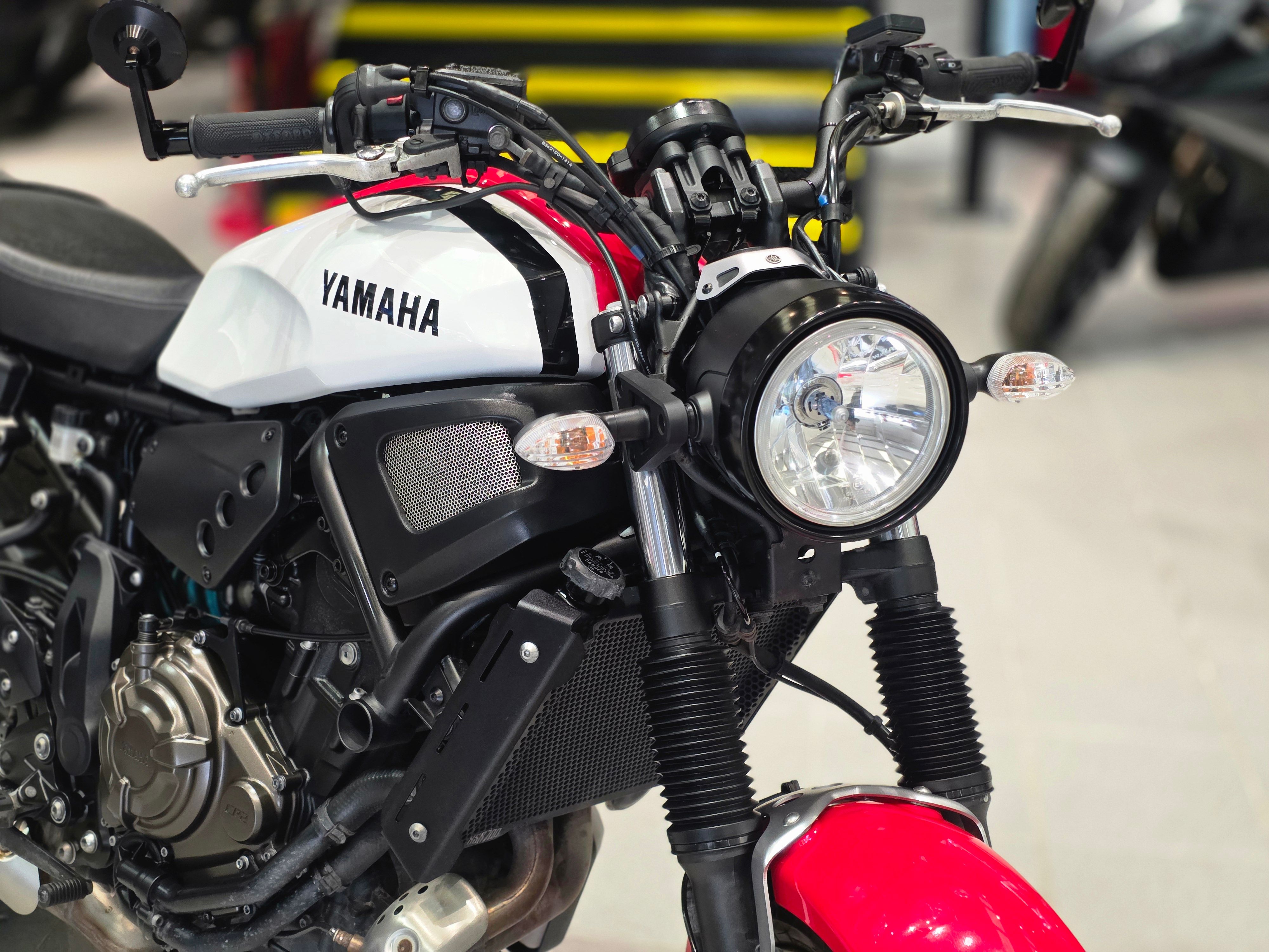 Yamaha XSR700