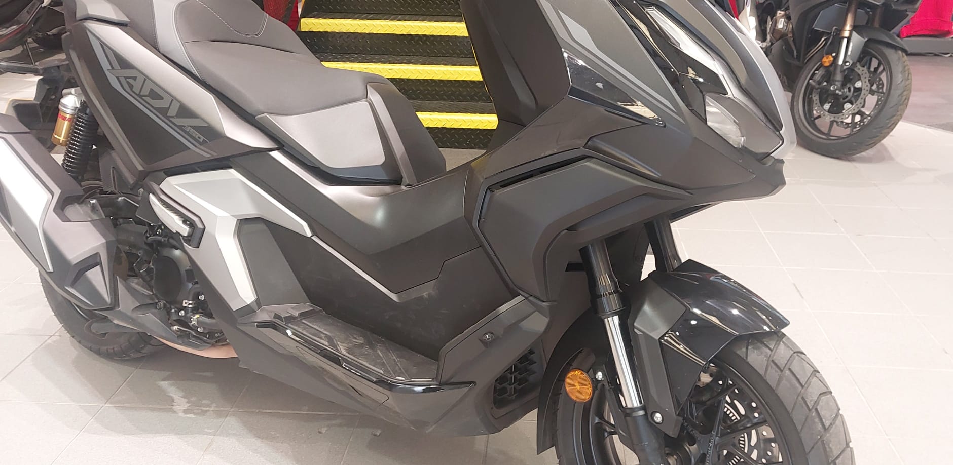 Honda ADV 350