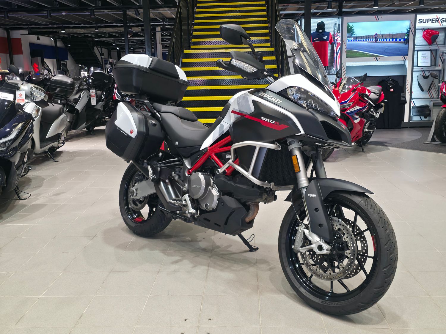** SOLD ** Ducati Multistrada 950S
