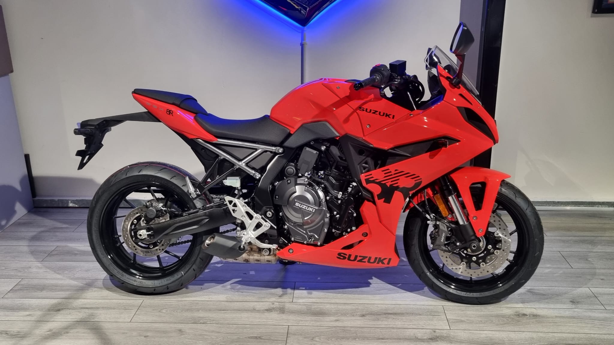 Suzuki GSX-8R
