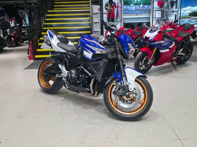 Suzuki GSX1300 B-King