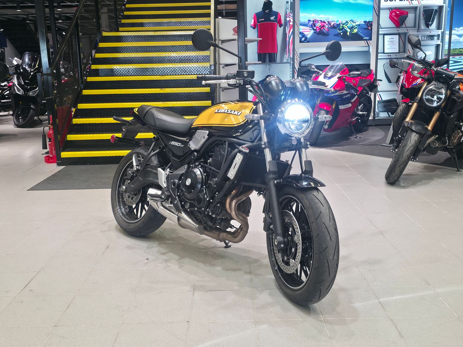 Kawasaki Z650 RS