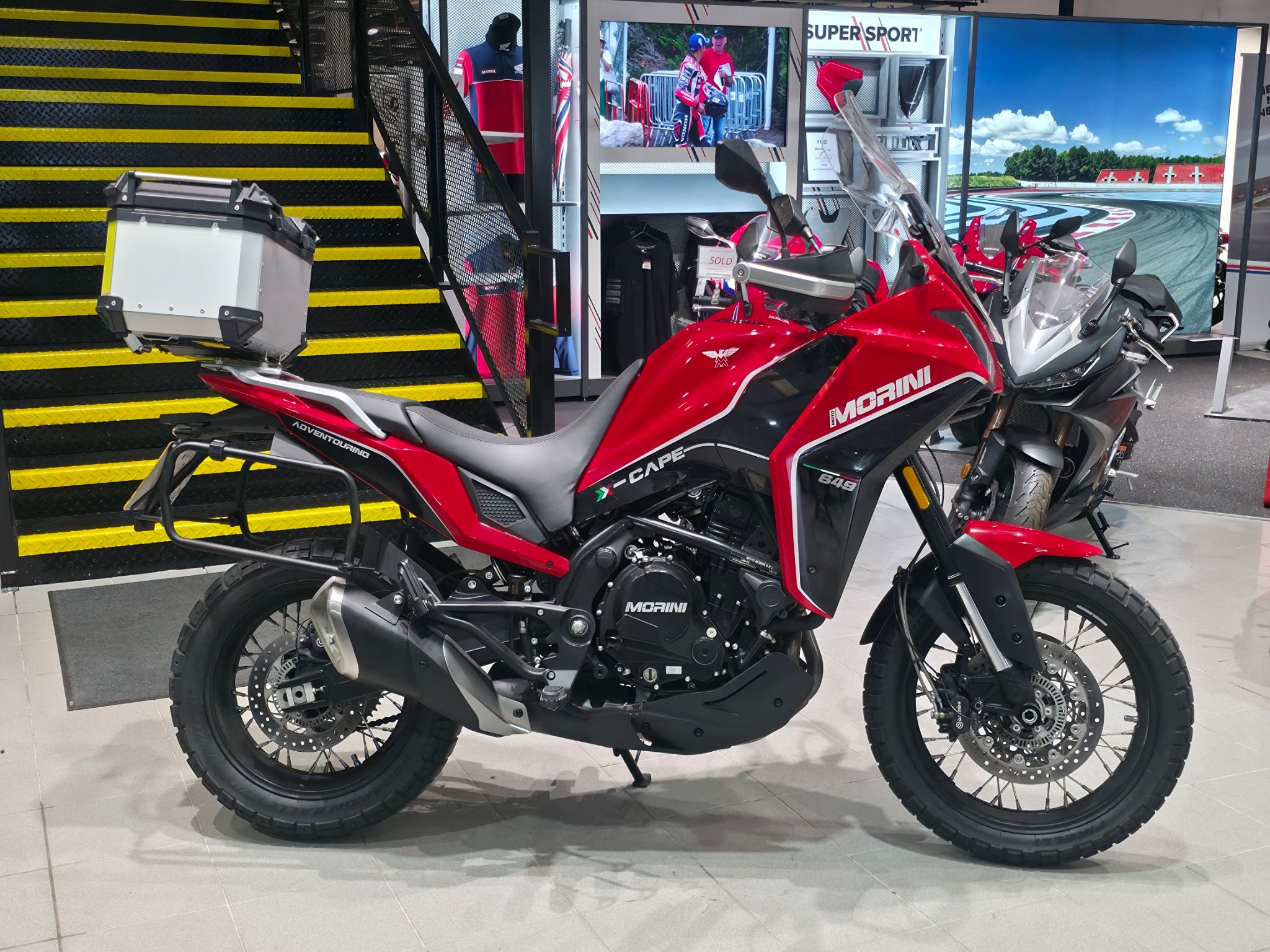 Moto Morini X-Cape 650