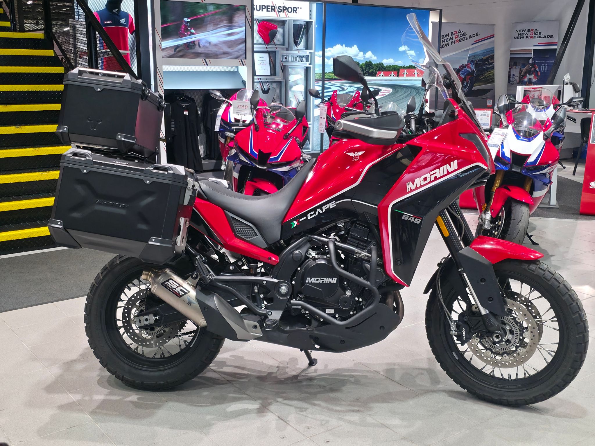 Moto Morini X-Cape 650