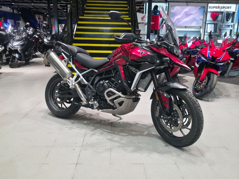 Triumph Tiger 900 GT Pro