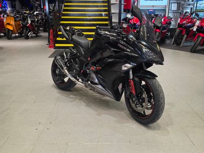 ** SOLD ** Kawasaki z1000sx