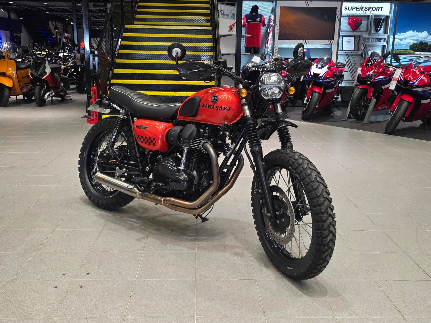 Kawasaki W800
