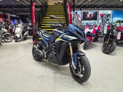 BMW S1000XR