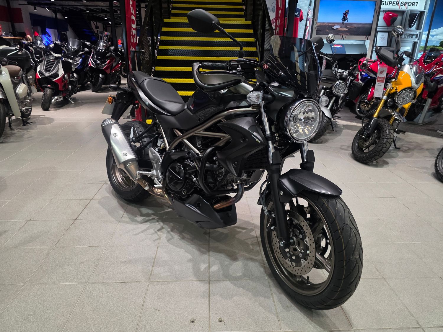 Suzuki SV650