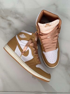 Jordan 1 Retro HI OG &#39;Praline&#39;