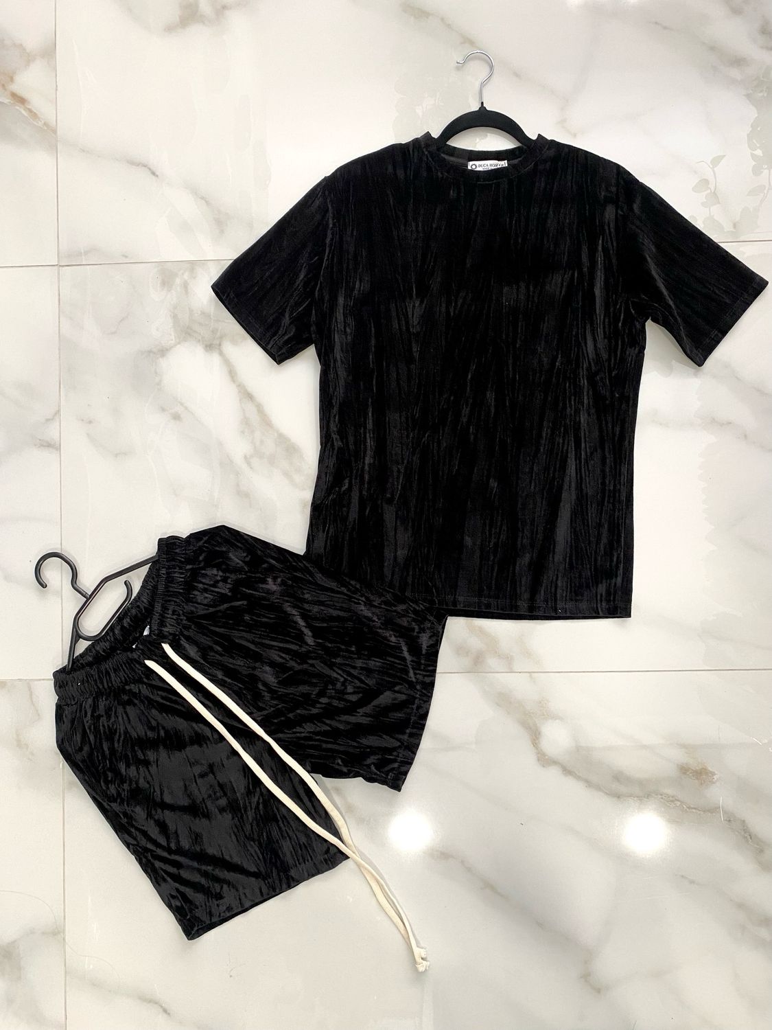 Completo in ciniglia maculata duca homme pantaloncini e maglietta