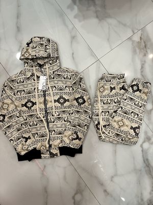 Completo sartoriale Baggy fantasia ricamato