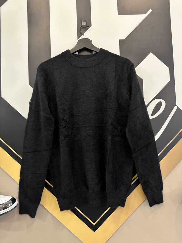 Maglione nero regular fit