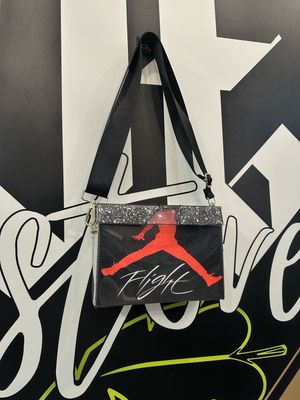 Tracolla Box ‘Jordan 4 Fire Red’