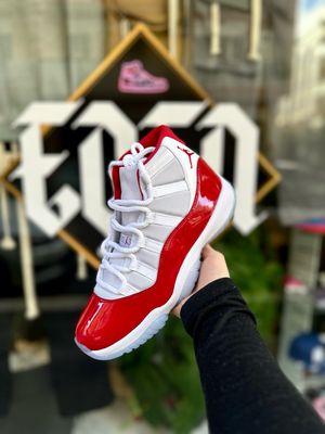 Jordan 11 Retro Cherry 2022