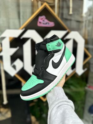 Jordan 1 High OG &quot;Green Glow&quot;