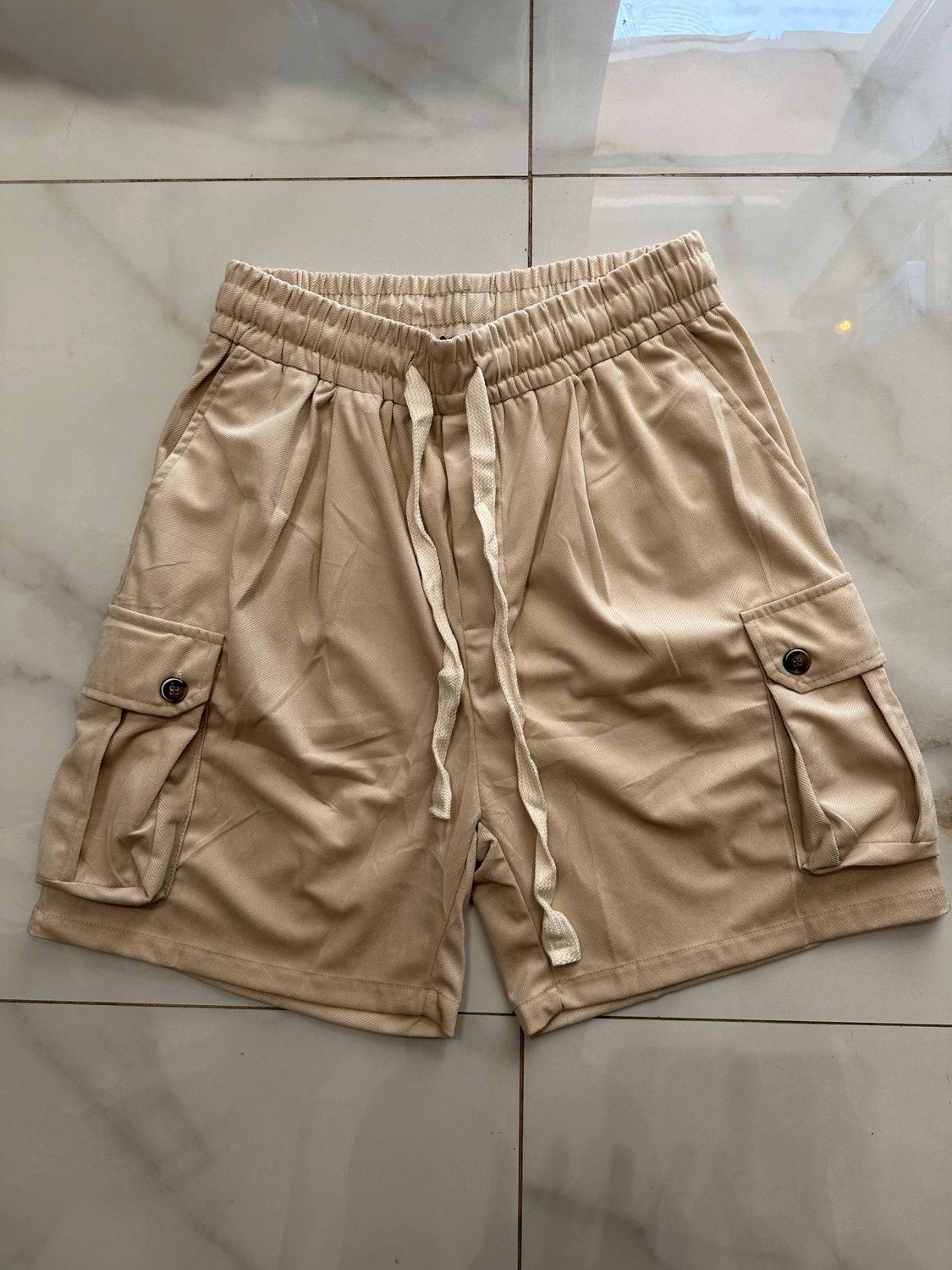 Pantaloncini cargo oversize con tasconi