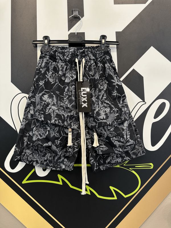 Pantaloncini oversize con tasconi frontali BAMBINO Fantasia Rose