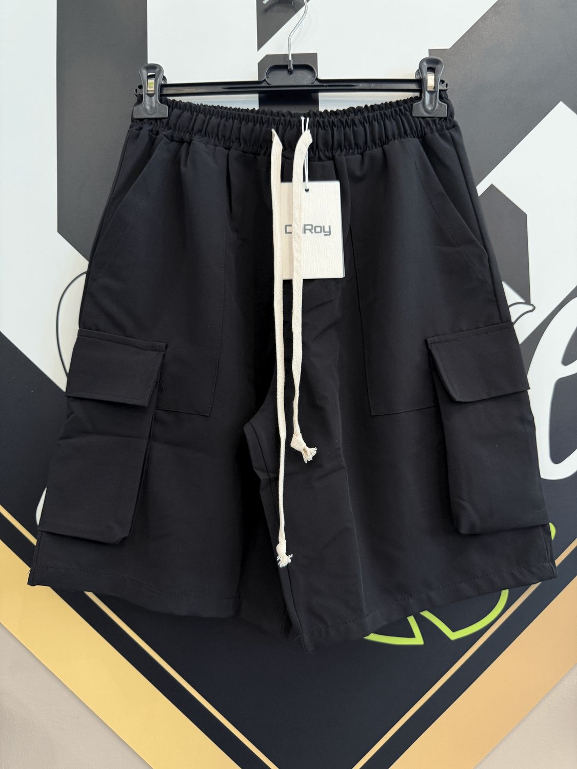 Pantaloncini eleganti con tasconi laterali Nero