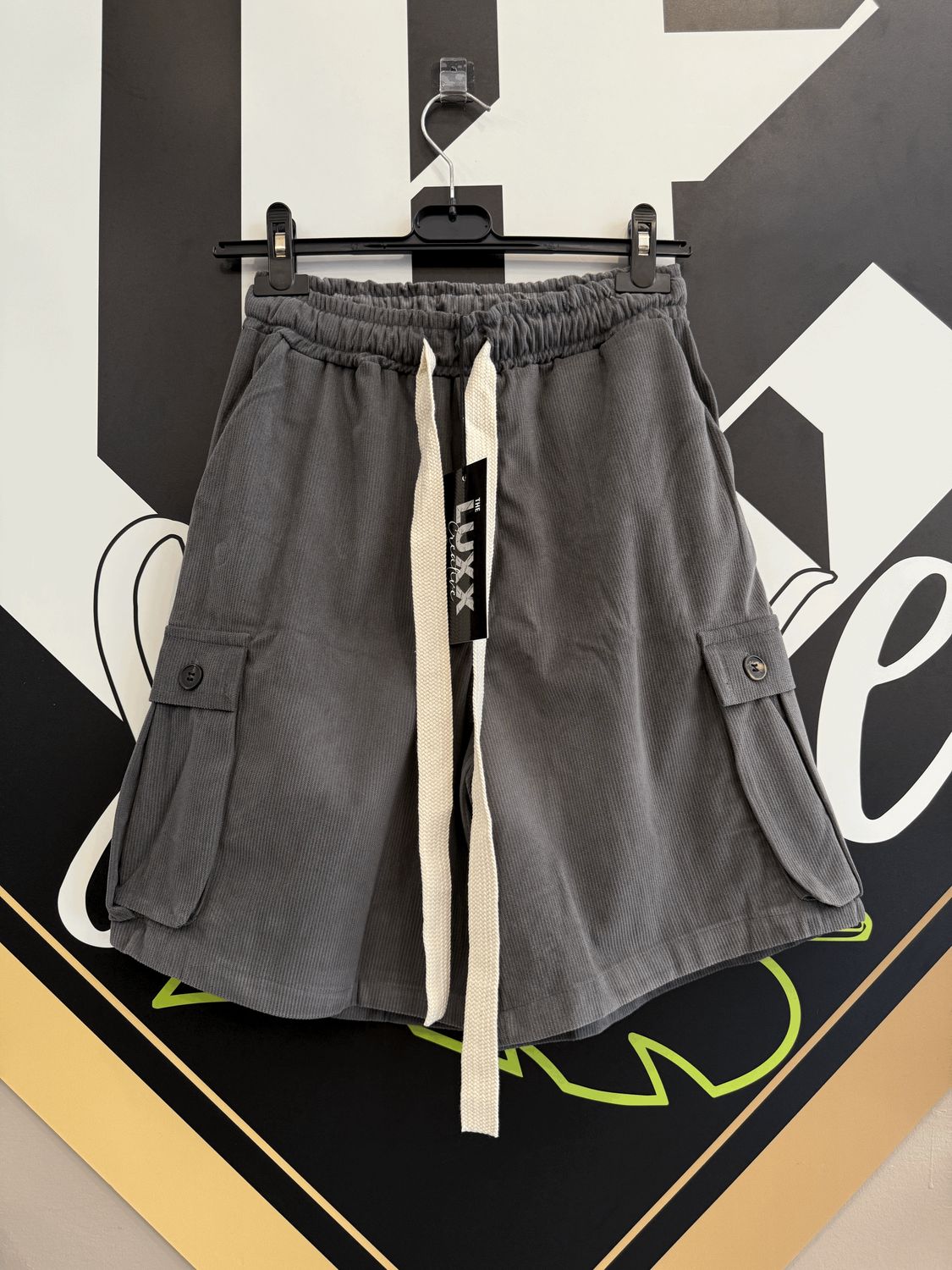 Pantaloncini a costine oversize con tasconi BAMBINO Grigio