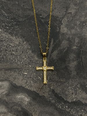 Collana croce con diamanti color oro