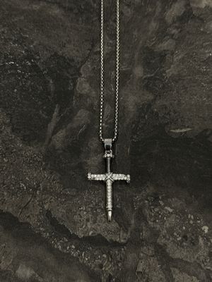 Collana croce con diamanti argento
