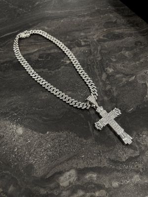 Collana Big Chain croce con diamanti argento