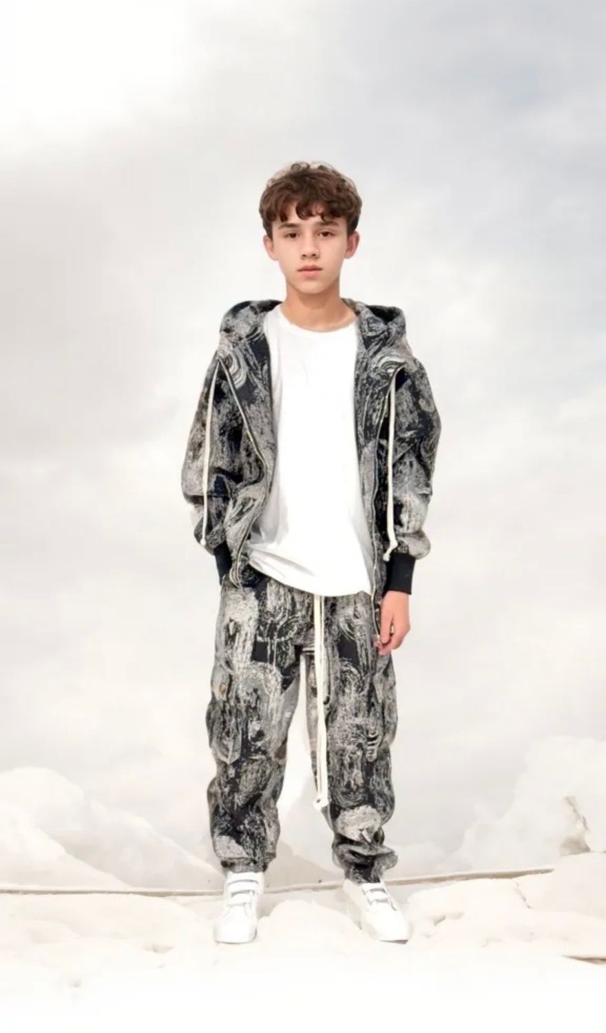 Completo Sartoriale ricamato BAMBINO fantasia
