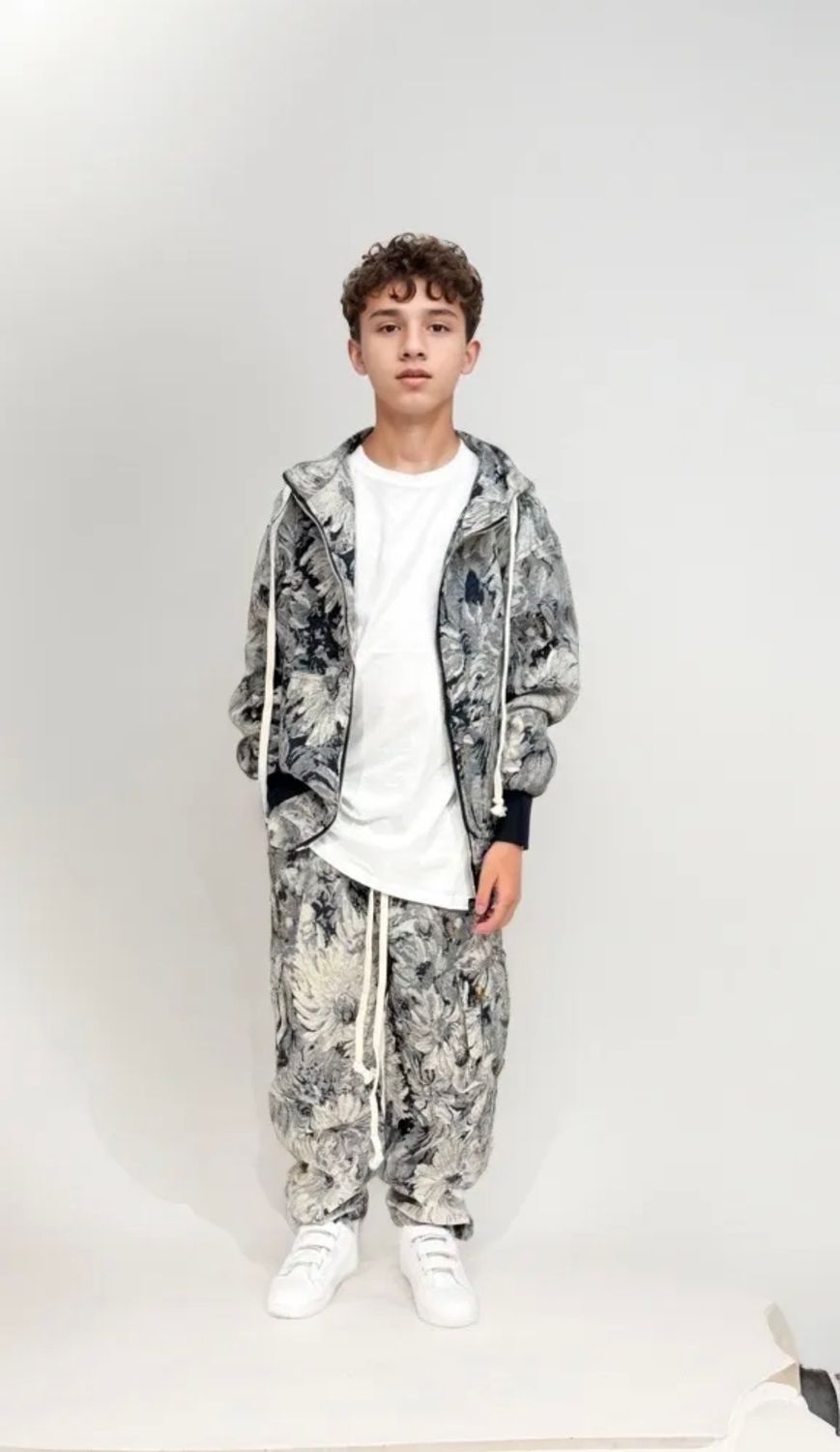Completo Sartoriale ricamato BAMBINO fantasia