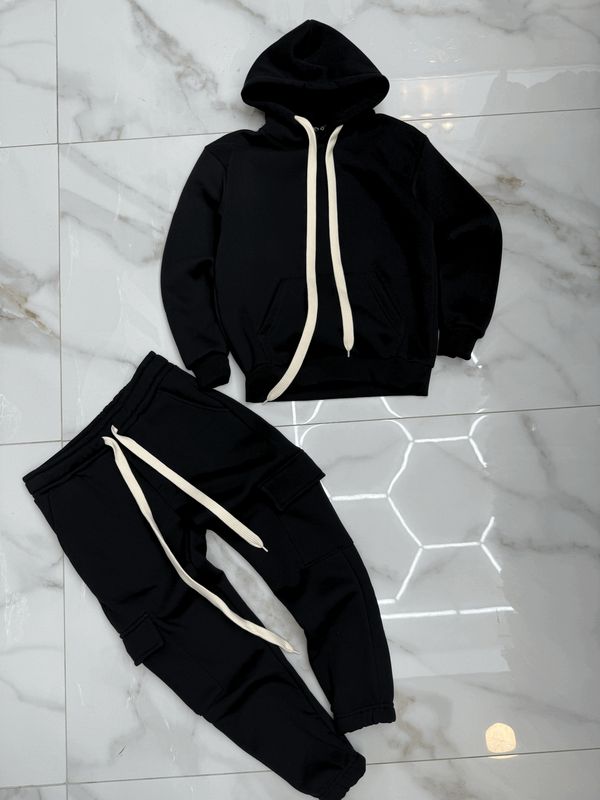 Tuta Completa boxy fit felpata BAMBINO tinta unita nera