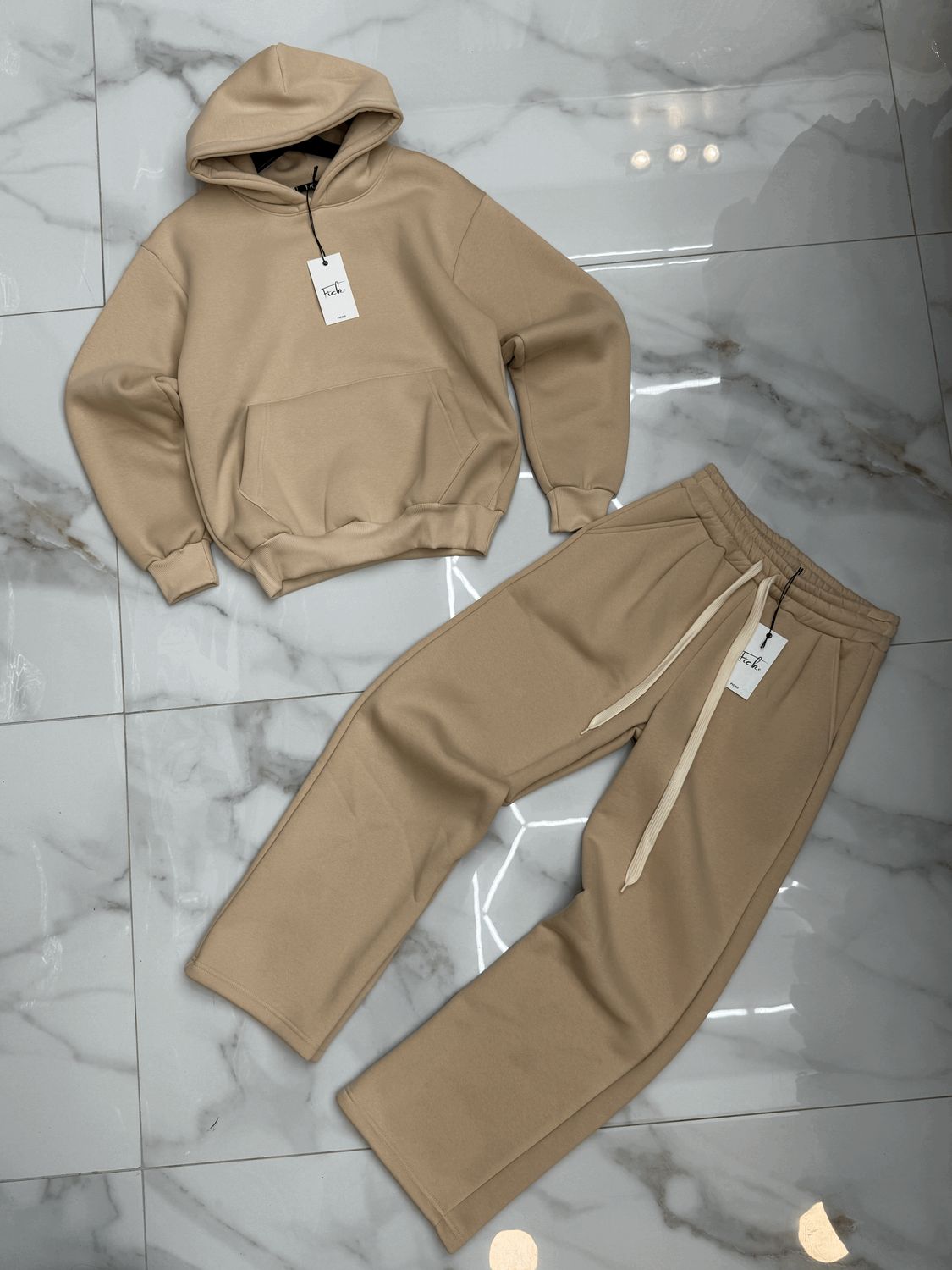 Tuta completa boxy fit felpata made in italy beige Fondo largo