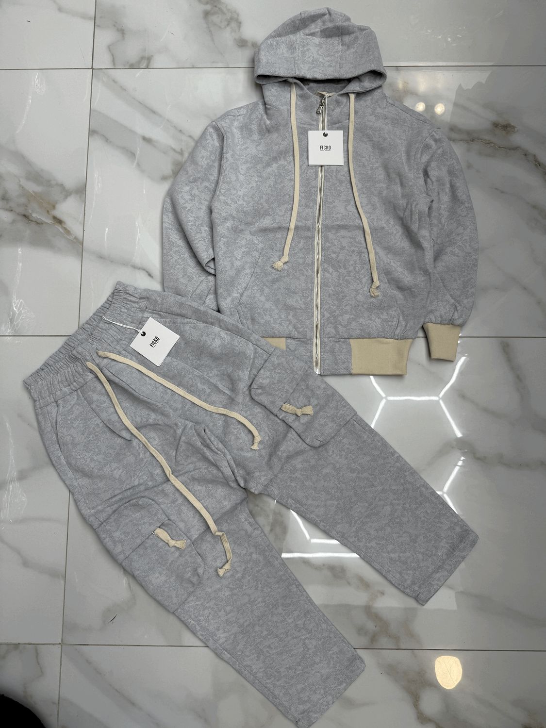 Completo Sartoriale ricamato Cargo zip BAMBINO Grigio Perla