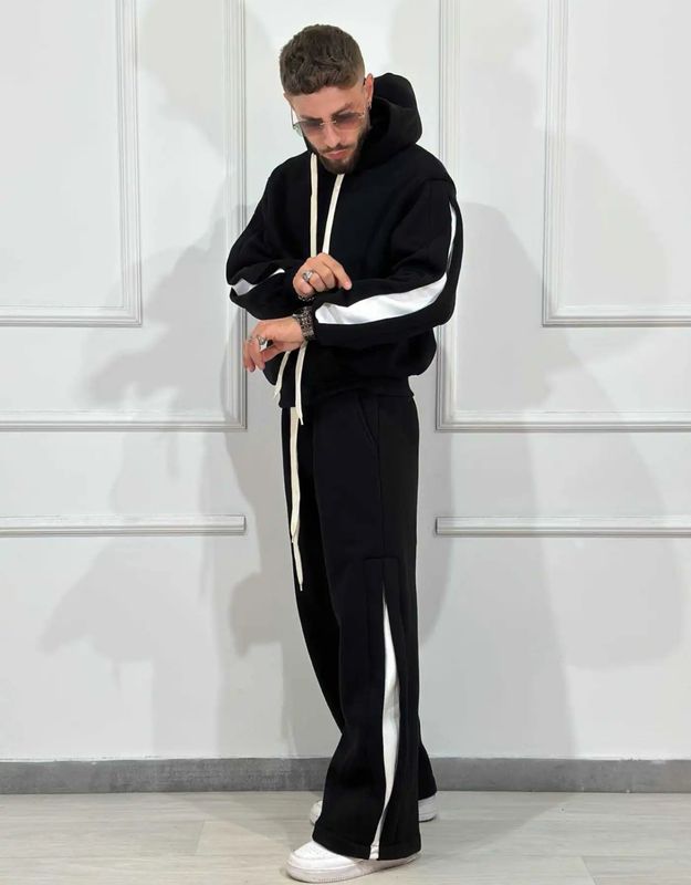 Tuta completa boxy fit felpata made in italy nero fondo largo