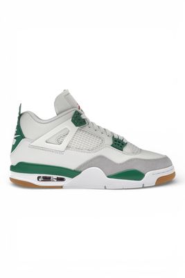 Air Jordan 4 Retro SB 'Pine Green'
