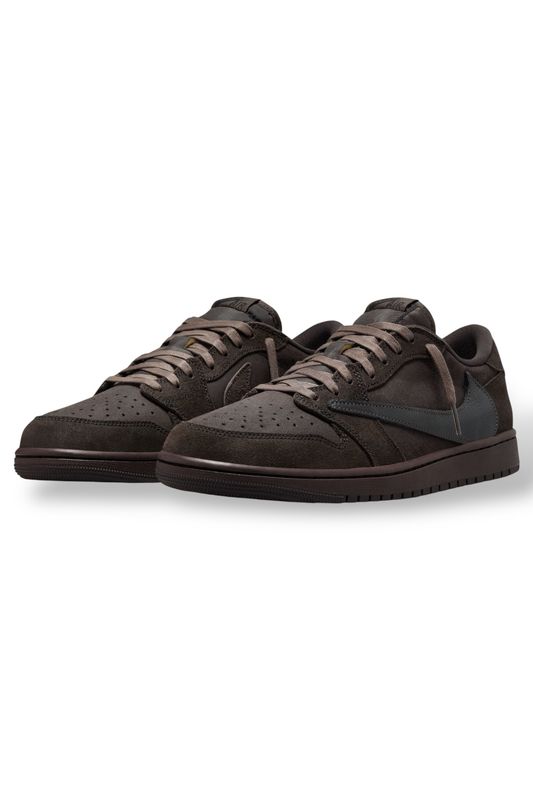 Jordan 1 Retro Low OG SP Travis Scott Velvet Brown