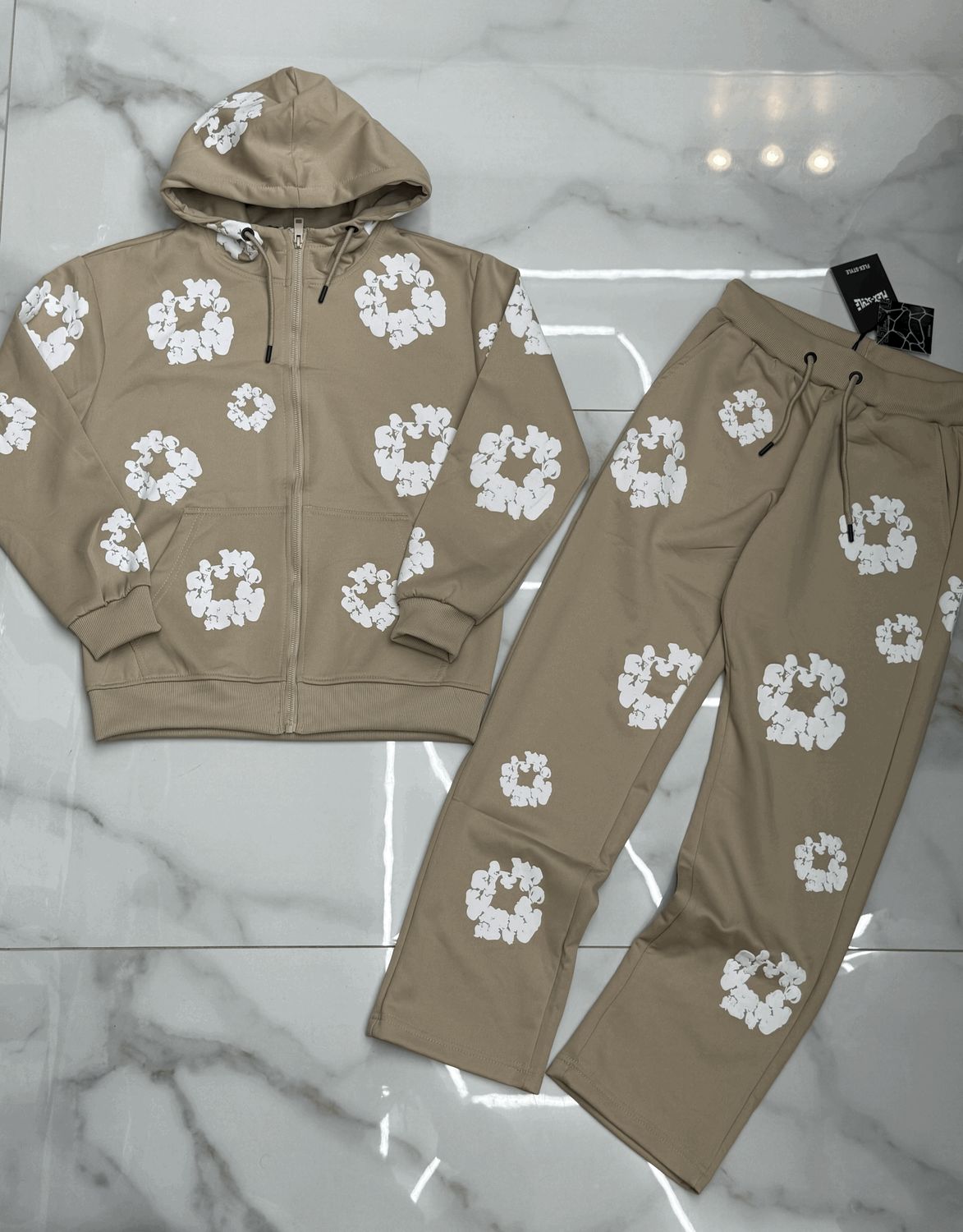 Tuta completa oversize fondo largo fiori BAMBINO beige