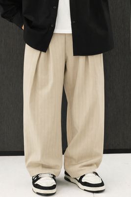 Pantaloni eleganti gessati Fondo largo con pence beige