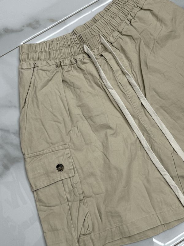 Pantaloncini cargo con tasconi laterali Premium beige