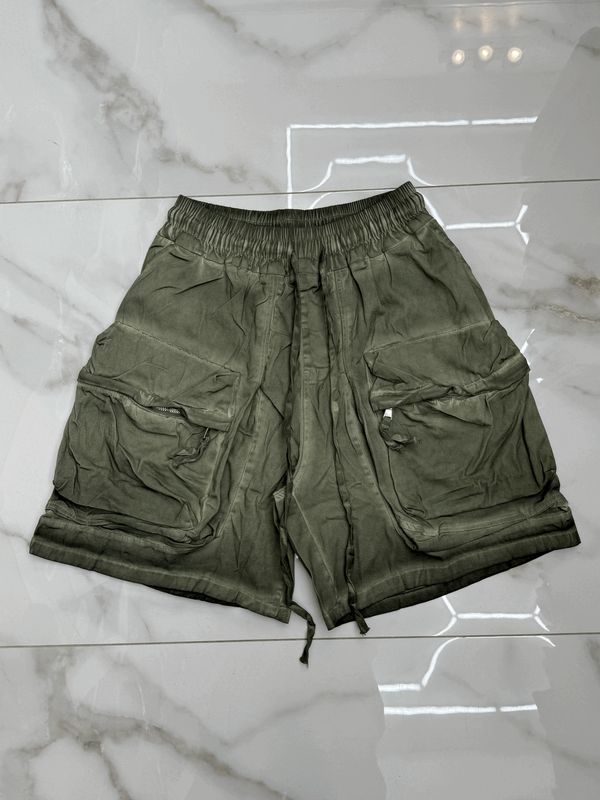Pantaloncini cargo con tasconi Premium stone wash verde militare