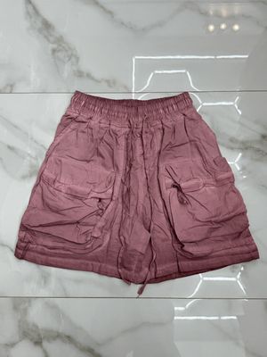 Pantaloncini cargo con tasconi Premium stone wash rosa