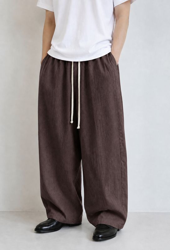 Pantaloni eleganti di lino Fondo largo con pence Marrone