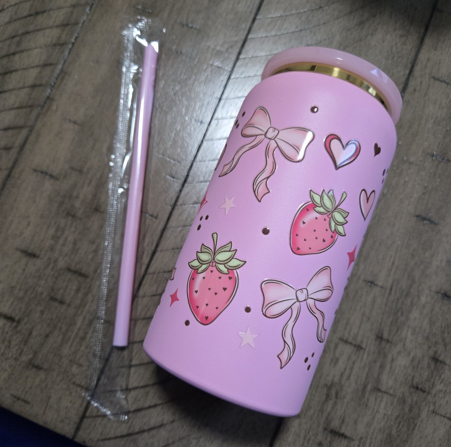 Pink Strawberries &amp; Bows &amp; Hearts