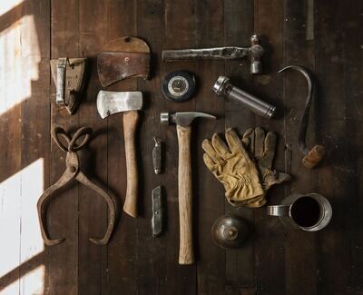 HAND TOOLS