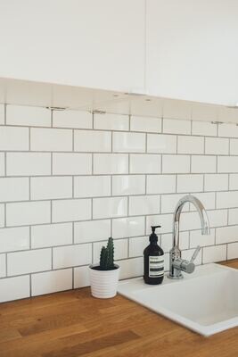 KITCHEN & BATH