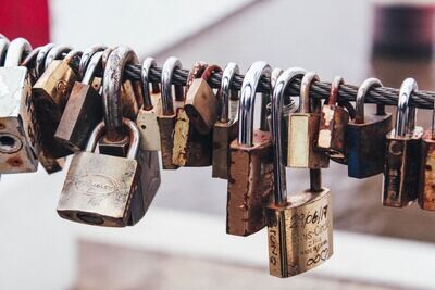 LOCKS