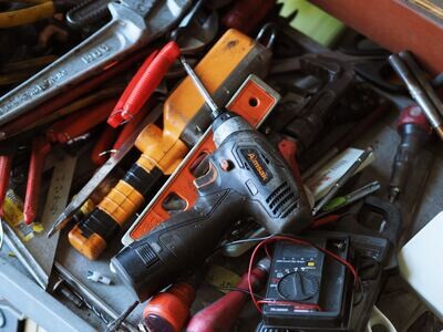 POWER TOOLS AND ACCESSORIES