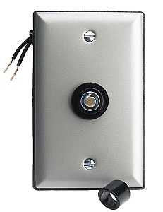 758FPCTCC-4 LIGHT CNTRL HDPOST