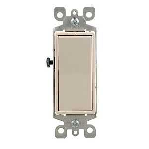 48006/28001 CORD REEL 3OUTLET