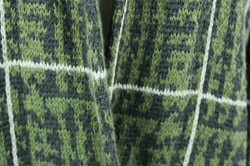 Strickjacke von Yesta gr.48 in Grün/Weiß/Schwarz ++ NEU ++